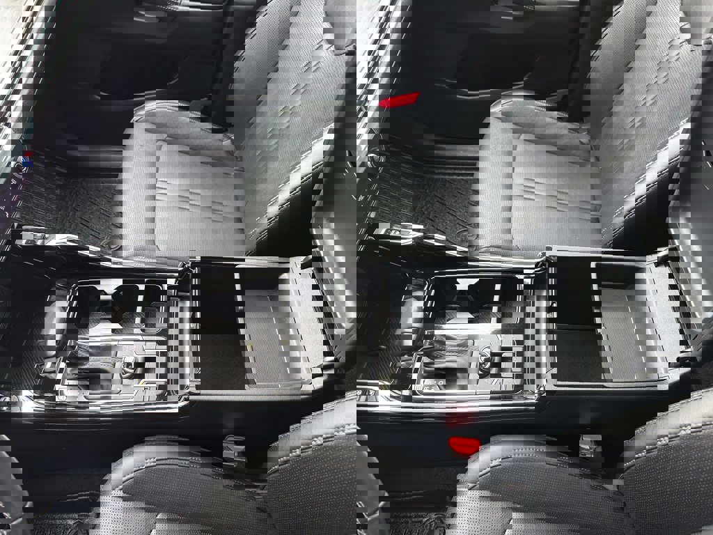 Used 2025 Kia Sorento SX image 26