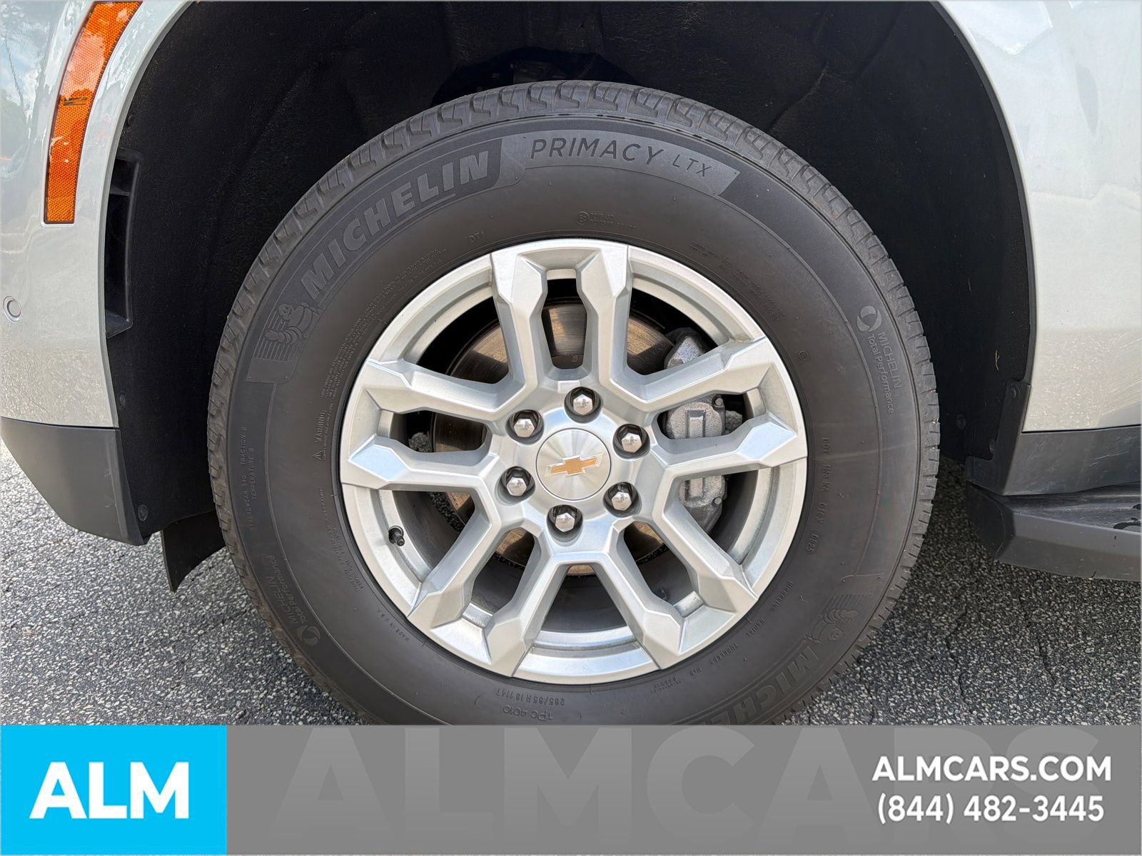 Used 2025 Chevrolet Tahoe LT AWD/4WD image 12