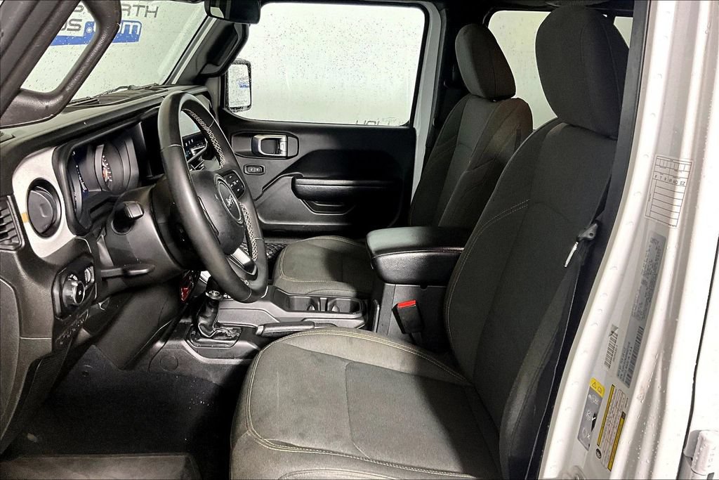 Used 2025 Jeep Wrangler Unlimited Sport AWD/4WD image 20