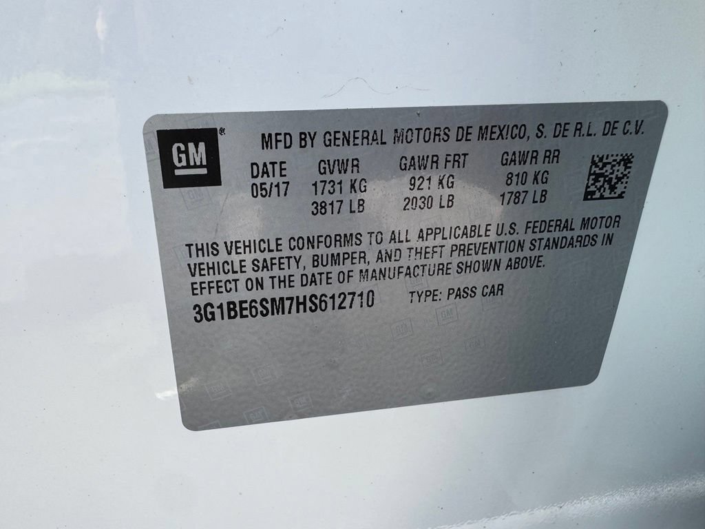 Used 2017 Chevrolet Cruze LT FWD image 40