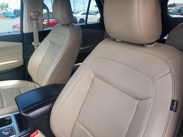 Certified 2022 Ford Explorer Limited w/ Equipment Group 301A AWD/4WD image 25
