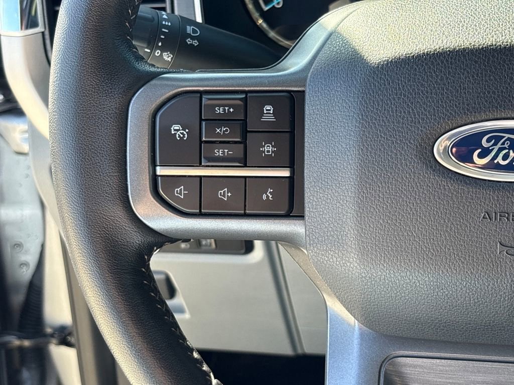 Certified 2021 Ford F150 XLT w/ Equipment Group 302A High image 18