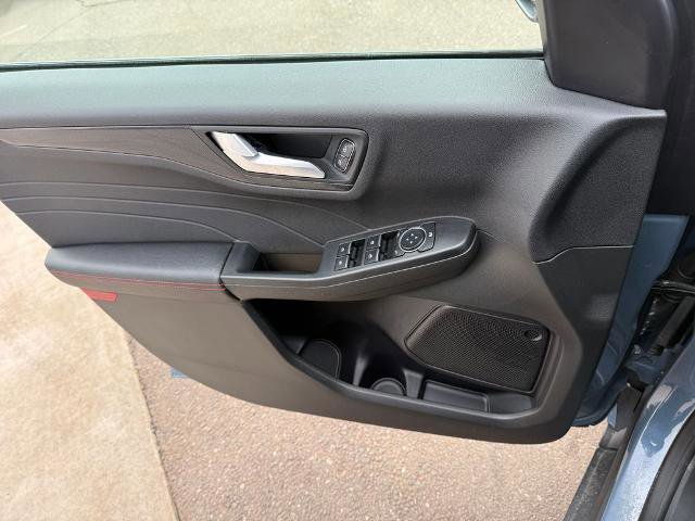 Certified 2023 Ford Escape ST-Line w/ Tech Pack #1 image 26