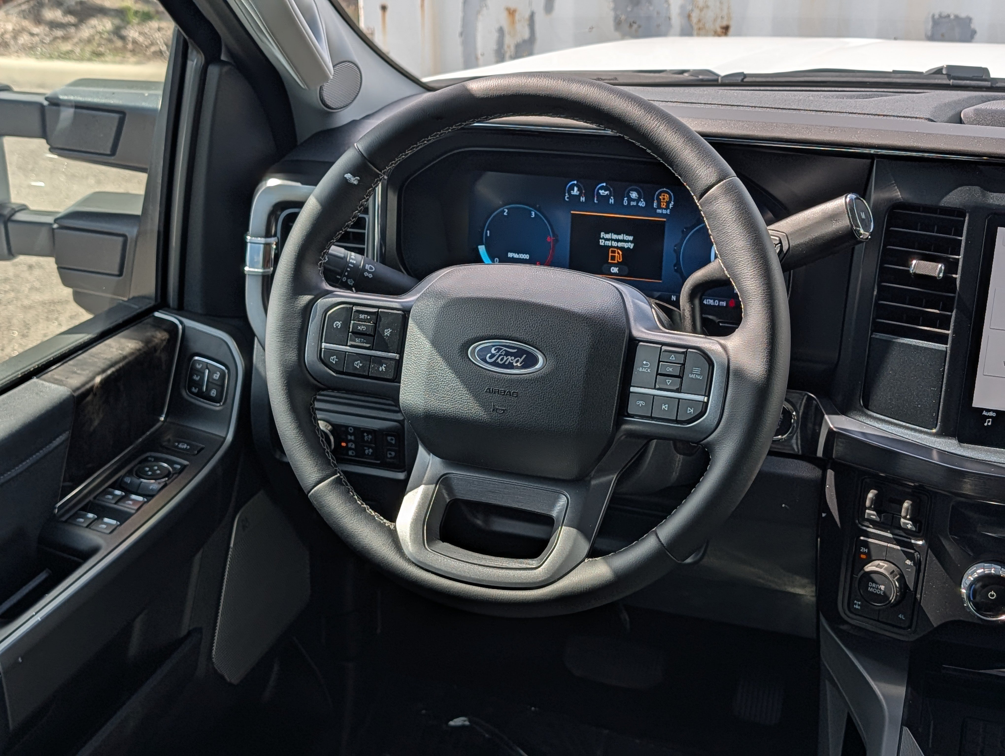 Certified 2026 Ford F250 Lariat w/ FX4 Off-Road Package AWD/4WD image 16