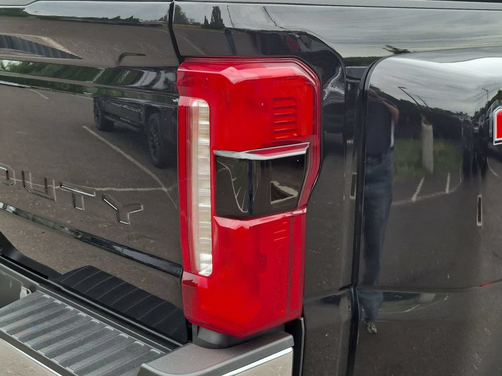 Certified 2024 Ford F350 XL w/ 360-Degree Camera Package AWD/4WD image 11