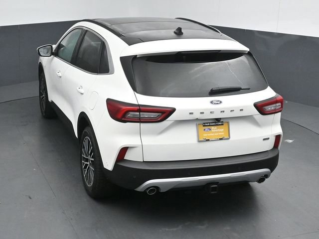 Certified 2024 Ford Escape SE w/ PHEV Premium Package image 12