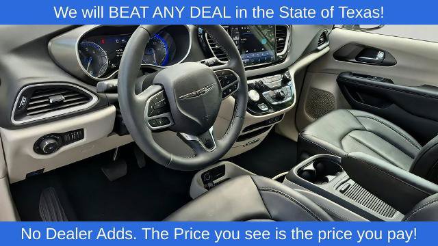Used 2024 Chrysler Pacifica Touring-L FWD image 9