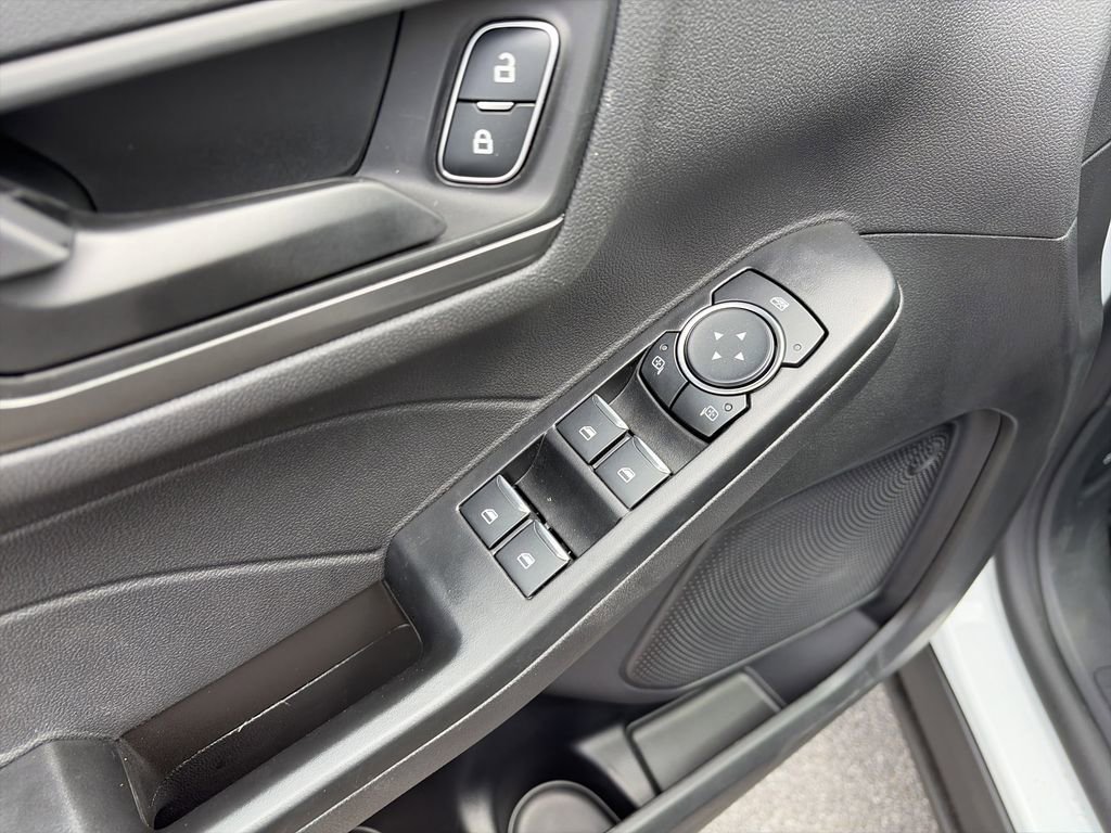 Certified 2025 Ford Escape Active w/ Tech Pack #1 FWD image 19