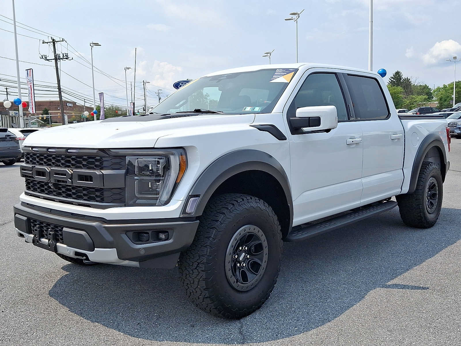 Certified 2023 Ford F150 Raptor w/ Raptor Carbon Fiber Package AWD/4WD image 3