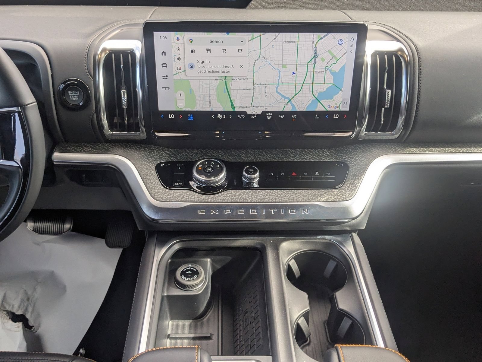 Certified 2025 Ford Expedition Tremor AWD/4WD image 20