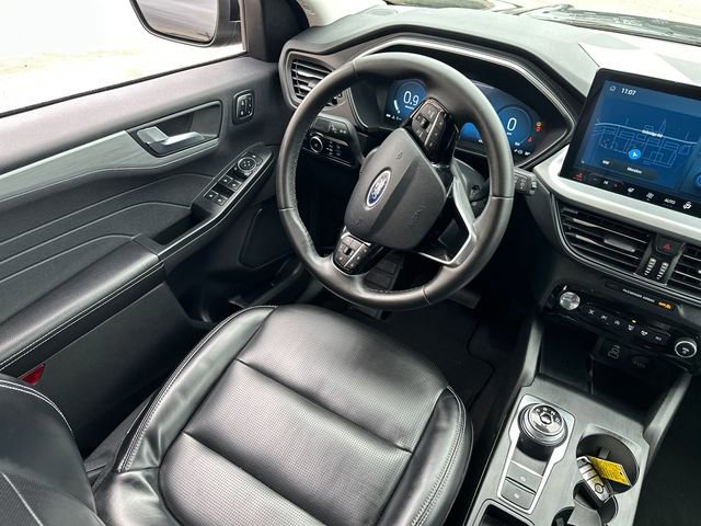 Certified 2024 Ford Escape Platinum image 22