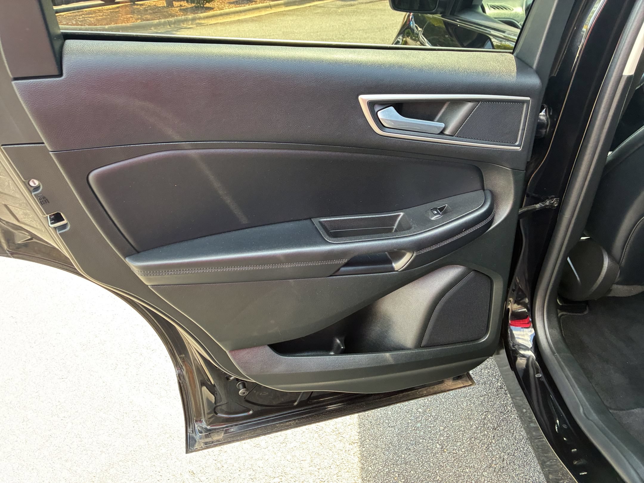 Certified 2023 Ford Edge SEL w/ Convenience Package AWD/4WD image 23