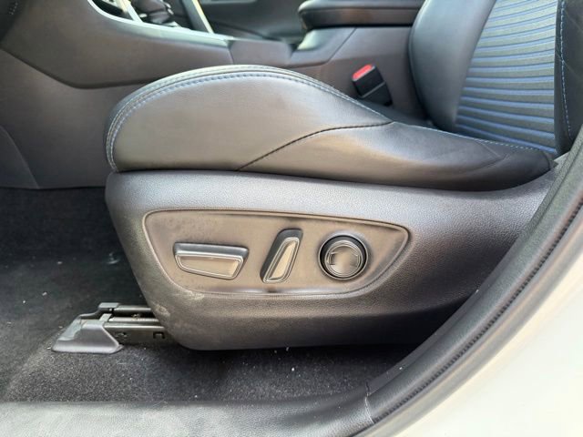 Used 2019 Toyota RAV4 XSE AWD/4WD image 9
