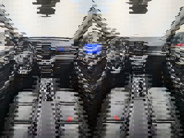 Certified 2023 Ford Explorer XLT w/ Equipment Group 202A image 7