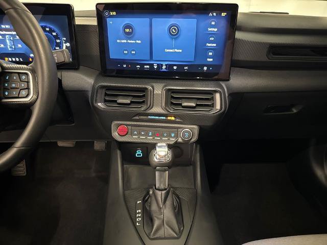 Certified 2024 Ford Mustang Coupe RWD image 25