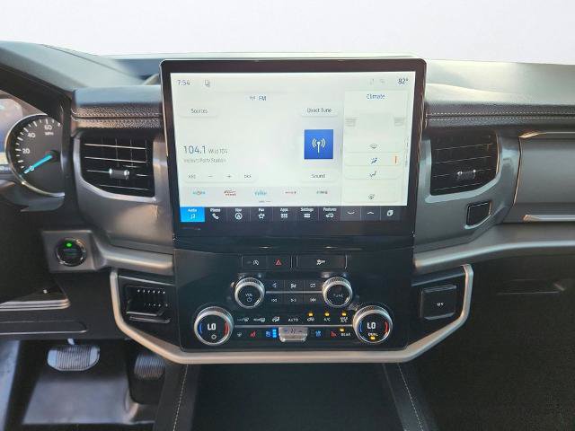 Certified 2024 Ford Expedition XLT RWD image 34