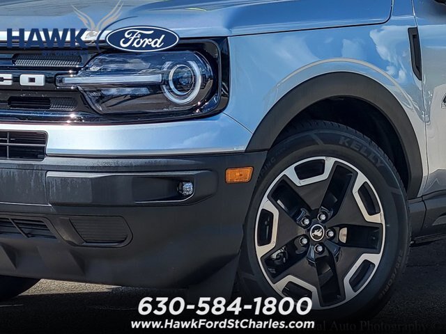 Certified 2022 Ford Bronco Sport Outer Banks w/ Tech Package AWD/4WD image 3