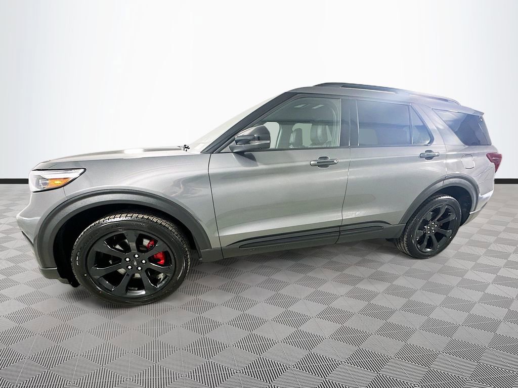 Certified 2023 Ford Explorer ST w/ Equipment Group 401A AWD/4WD image 4