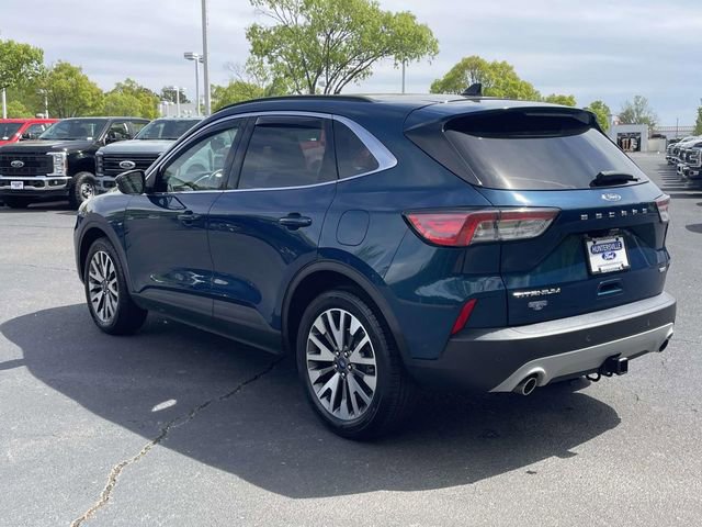 Certified 2020 Ford Escape Titanium image 3