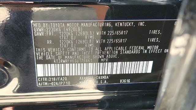 Used 2025 Toyota RAV4 XLE AWD/4WD image 34