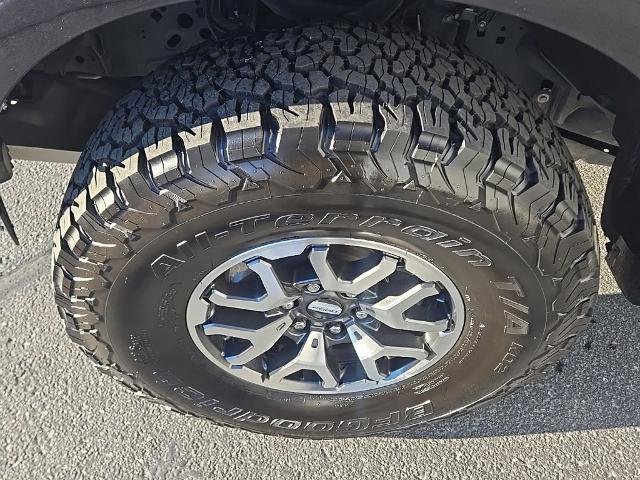 Certified 2022 Ford F150 Raptor w/ Equipment Group 801A High image 13