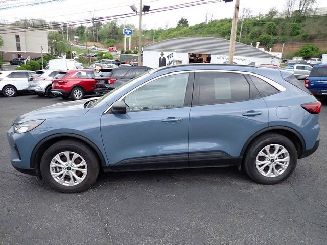 Certified 2024 Ford Escape Active w/ Tech Pack #1 AWD/4WD image 2