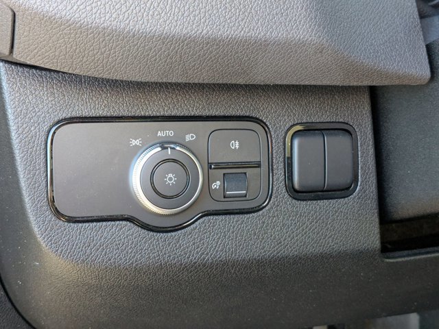 Used 2024 Mercedes-Benz Sprinter 2500 image 19