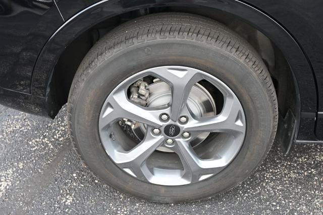 Certified 2024 Ford Escape ST-Line w/ Tech Pack #1 AWD/4WD image 16