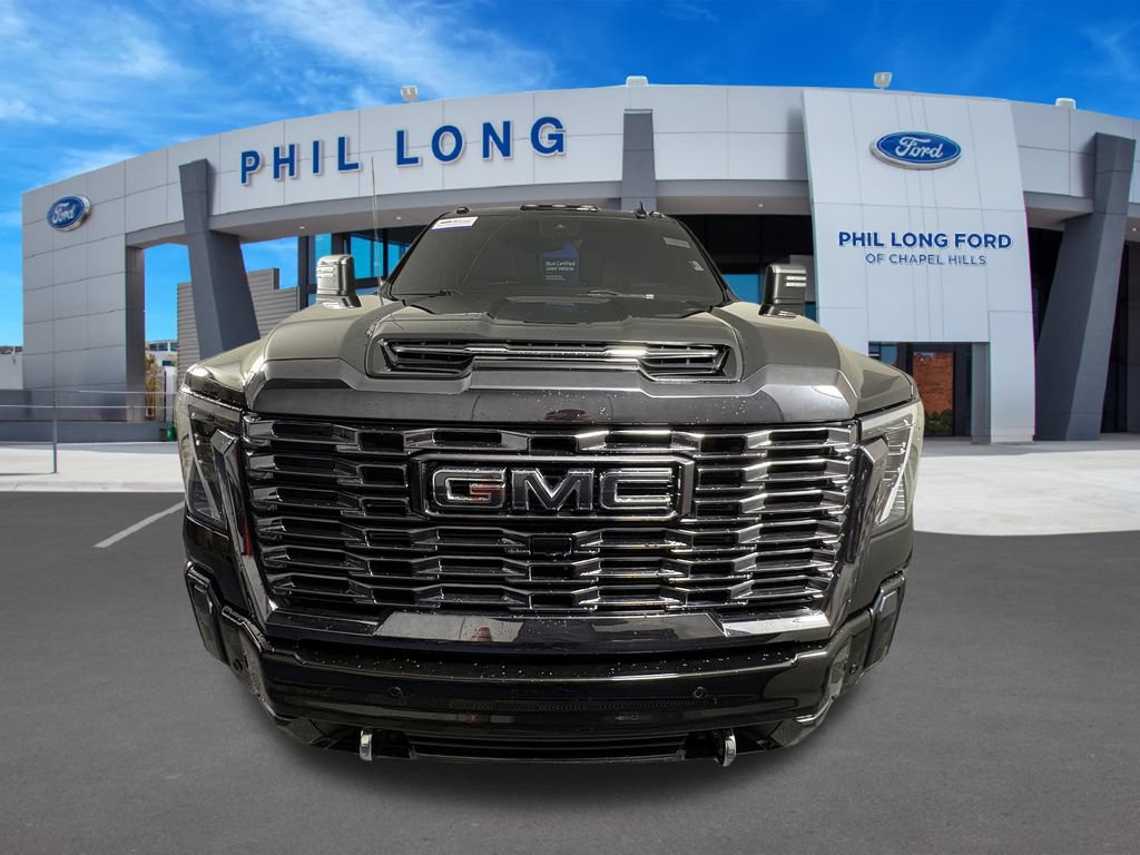 Used 2024 GMC Sierra 3500 Denali Ultimate AWD/4WD image 8