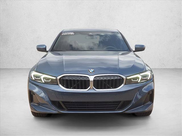Used 2025 BMW 330i Sedan w/ Premium Package RWD image 2