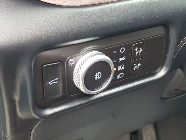 Certified 2023 Ford Explorer Platinum w/ Technology Package image 9