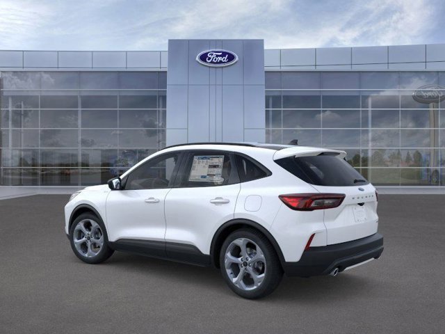 Certified 2025 Ford Escape ST-Line w/ Cold Weather Package AWD/4WD image 5