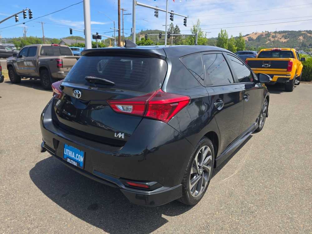 Used 2018 Toyota Corolla iM FWD image 5
