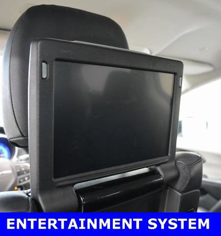 Used 2020 Chrysler Pacifica Touring-L Plus w/ Tire & Wheel Group image 14