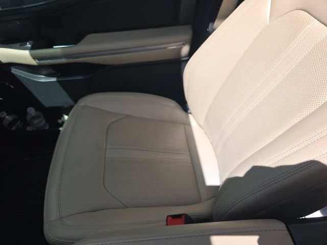 Certified 2024 Ford Expedition Limited RWD image 5