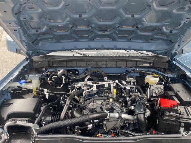 Certified 2025 Ford Bronco Outer Banks AWD/4WD image 9