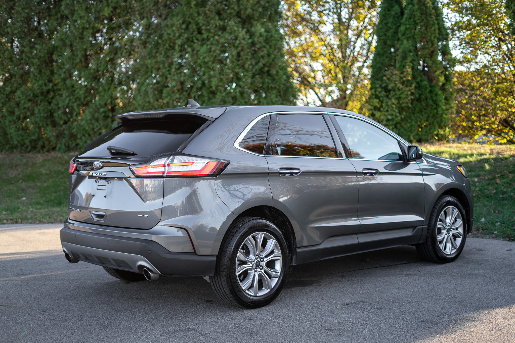 Certified 2022 Ford Edge Titanium image 5