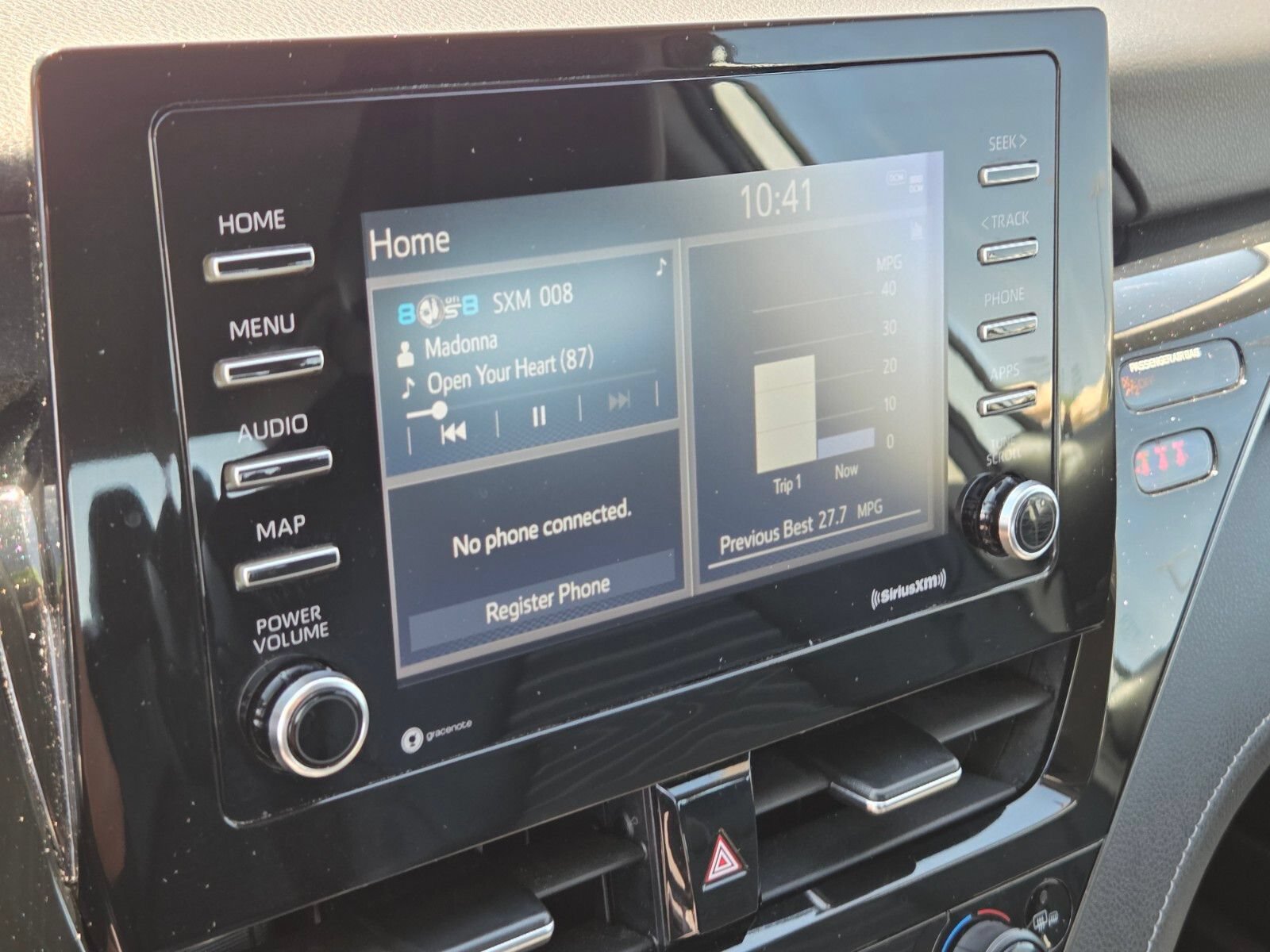 Used 2022 Toyota Camry SE FWD image 20