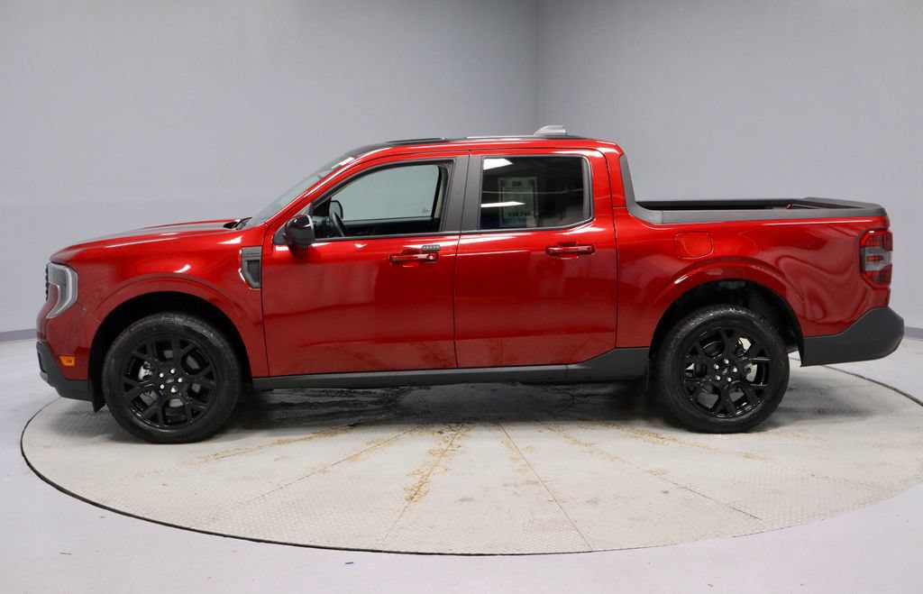 Certified 2025 Ford Maverick Lariat w/ Black Appearance Package AWD/4WD image 10