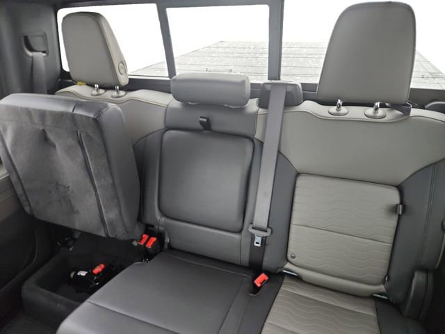 Used 2025 Chevrolet Silverado 2500 ZR2 w/ ZR2 Bison Edition image 16