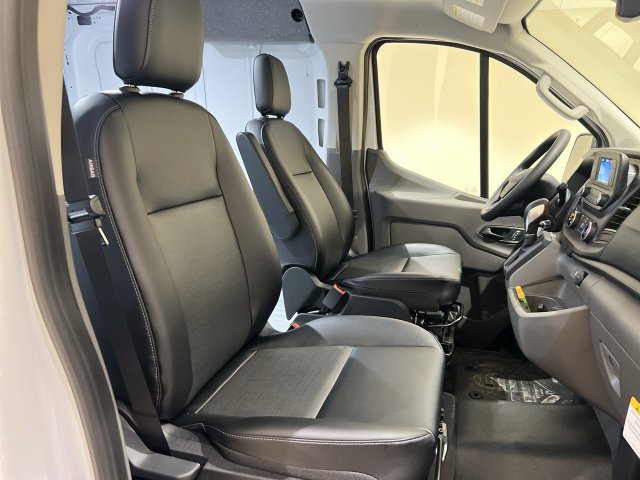 Certified 2024 Ford Transit 150 Low Roof RWD image 20