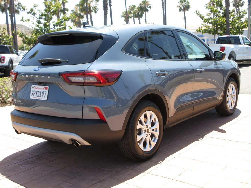 Certified 2025 Ford Escape Active FWD image 4
