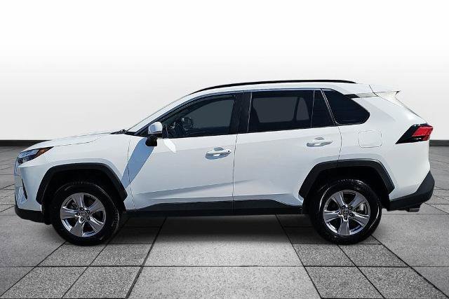 Used 2025 Toyota RAV4 XLE FWD image 8