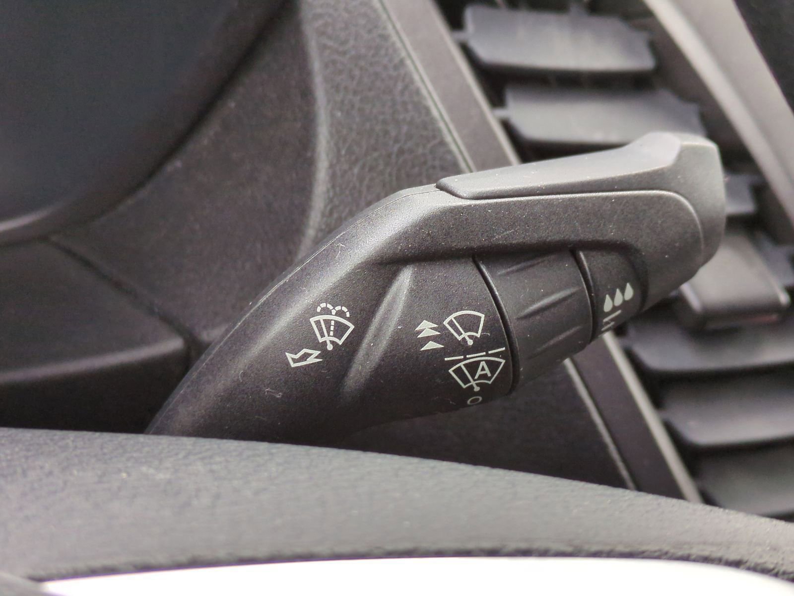 Certified 2022 Ford Transit Connect XL w/ CNG/LPG Engine Prep Package image 26