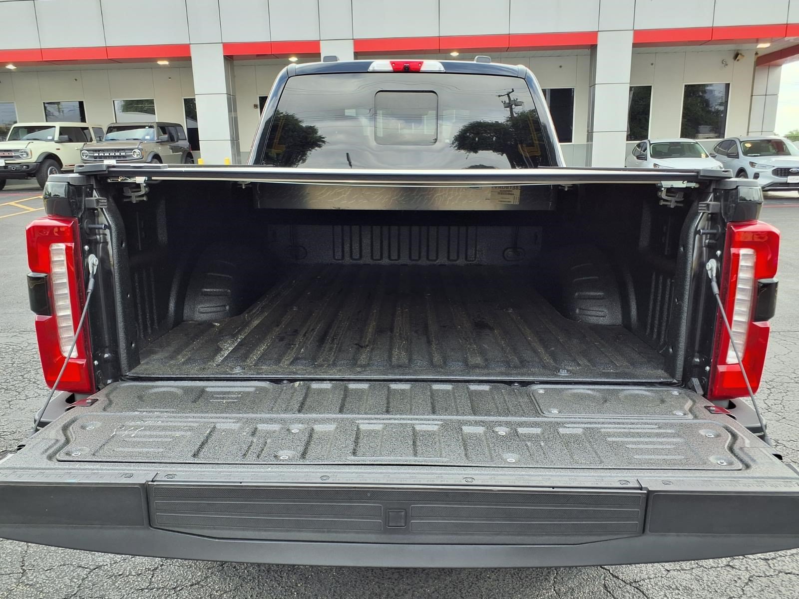 Certified 2025 Ford F250 King Ranch w/ Tremor Off-Road Package AWD/4WD image 12