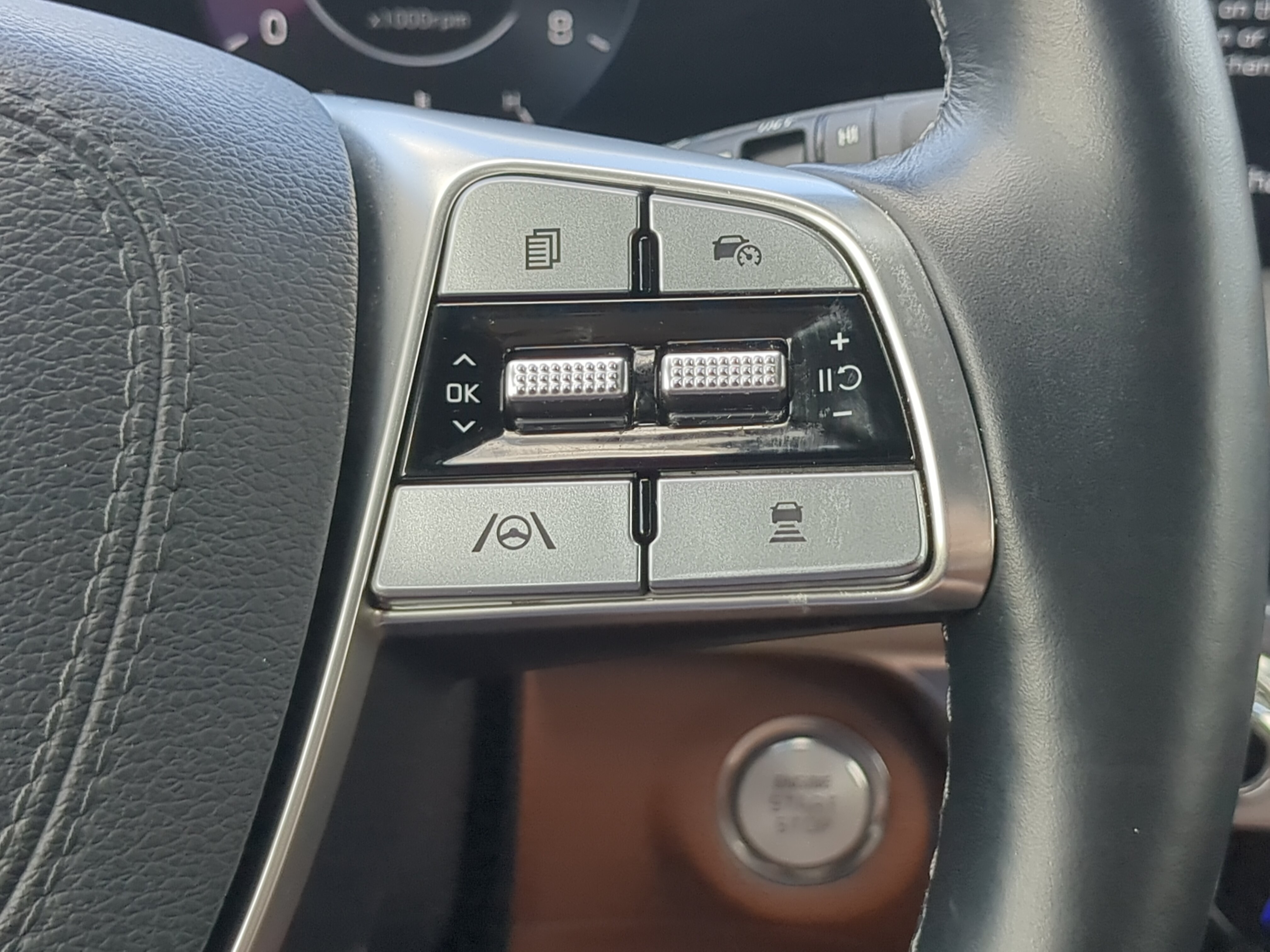 Used 2024 Kia Telluride SX X-Line AWD/4WD image 25