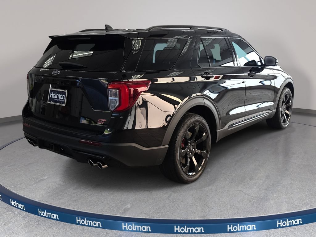 Certified 2022 Ford Explorer ST w/ Equipment Group 401A AWD/4WD image 5