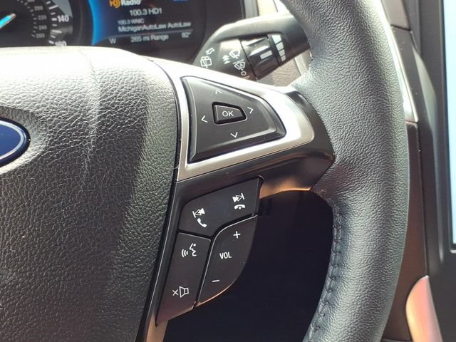 Certified 2024 Ford Edge Titanium AWD/4WD image 17