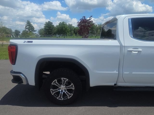 Used 2021 GMC Sierra 1500 SLE w/ X31 Off-Road Package AWD/4WD image 7