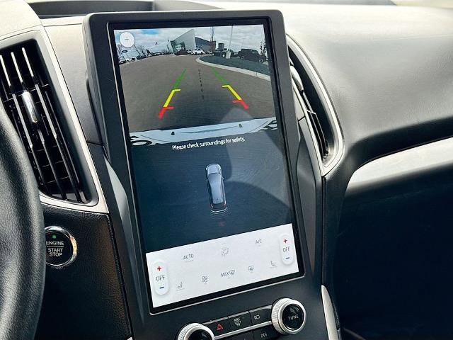 Certified 2023 Ford Edge SEL image 11